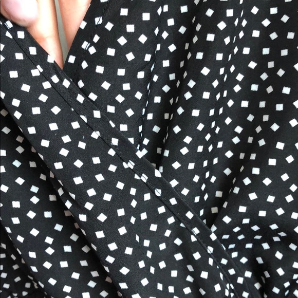 Polka dot Romper - Picture 6 of 6